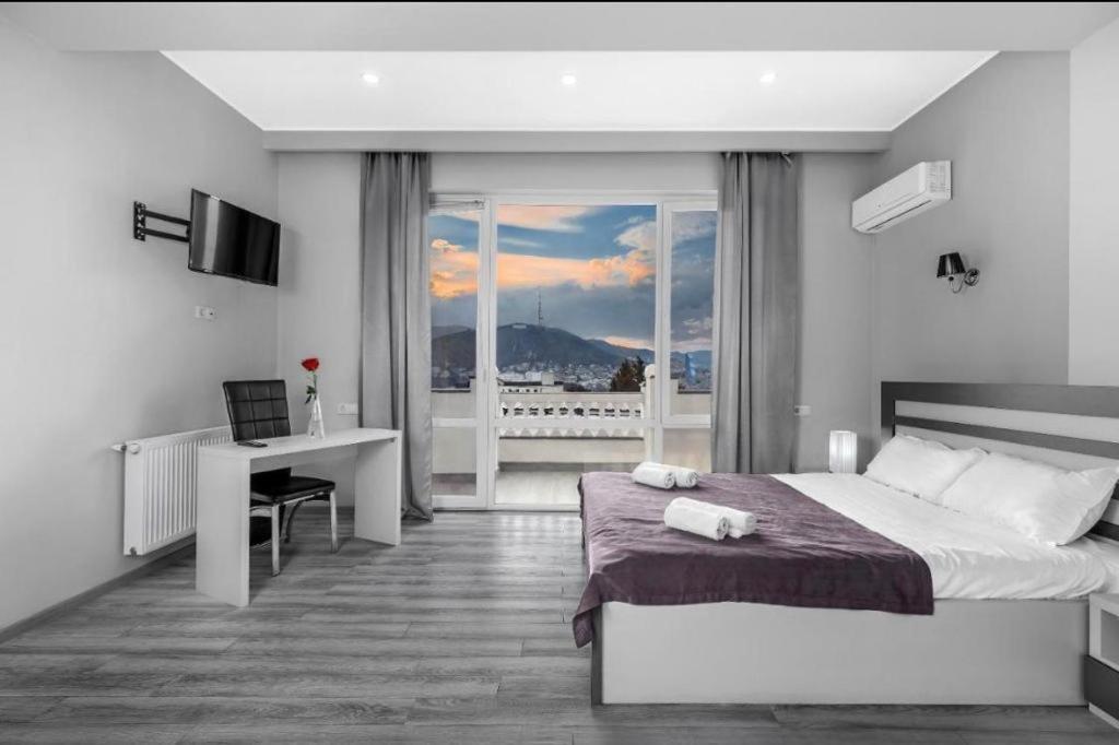White House Hotell Tbilisi Exteriör bild