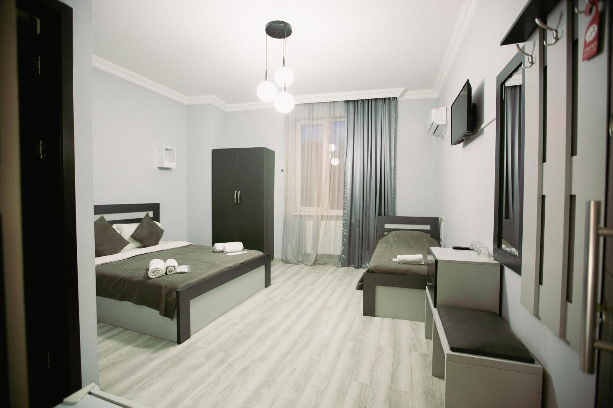 White House Hotell Tbilisi Exteriör bild