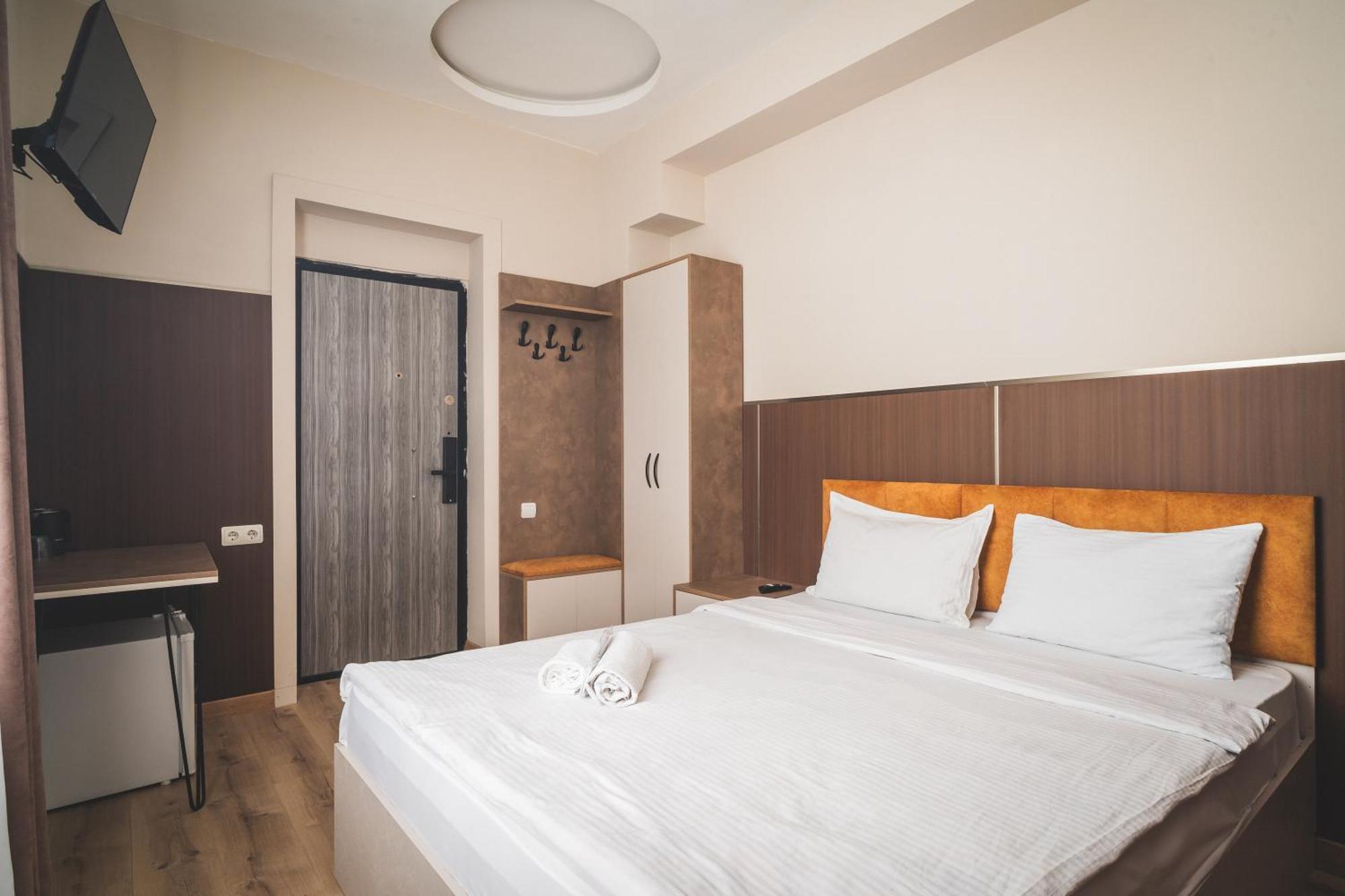 White House Hotell Tbilisi Exteriör bild